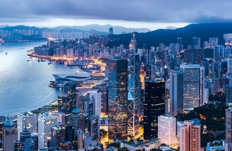 США продают недвижимость в Гонконге из-за напряженности с КНР