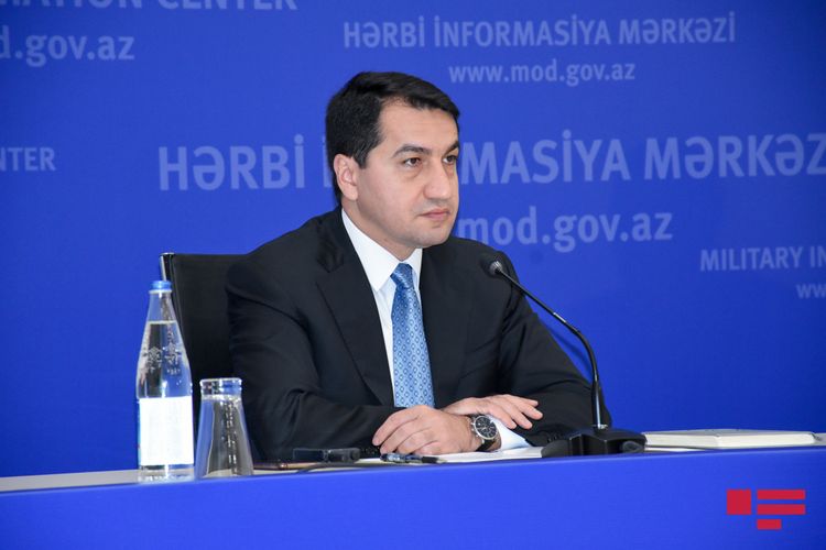 Hikmət Hacıyev: "Ermənistanda fosfor silahının istifadəsi geniş praktikaya malikdir" - FOTO