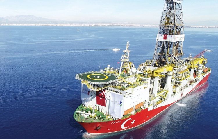 Турция приступила к бурению разведочной скважины в Черном море