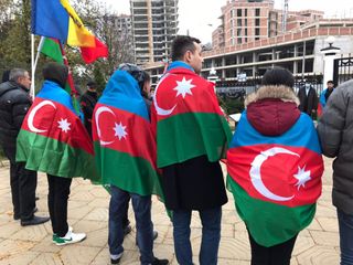 Moldovada yaşayan azərbaycanlılar Dövlət Bayraq Gününü qeyd ediblər - FOTO