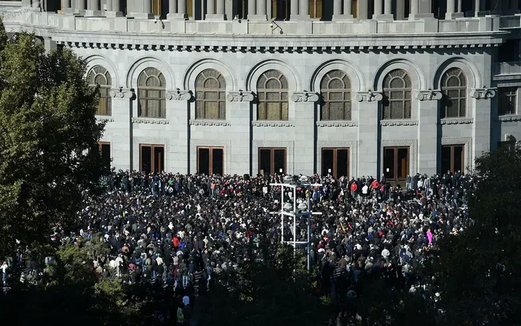 Protestors issued ultimatum to Pashinyan