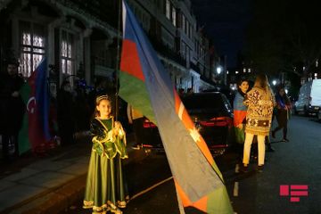 Londonda Azərbaycanın qələbəsi təntənə və coşqu ilə qeyd edilib - FOTO