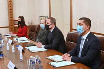 Ceyhun Bayramov Fransa Milli Assambleyasının nümayəndə heyəti ilə görüşüb