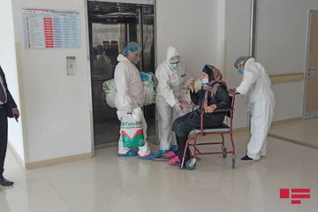 Goranboyda 110 yaşlı qadın koronavirusdan sağalıb