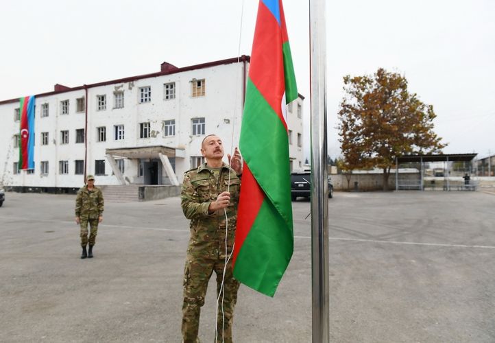 Prezident: “Azərbaycan bayrağı işğaldan azad edilmiş torpaqlarda əbədi dalğalanacaq”