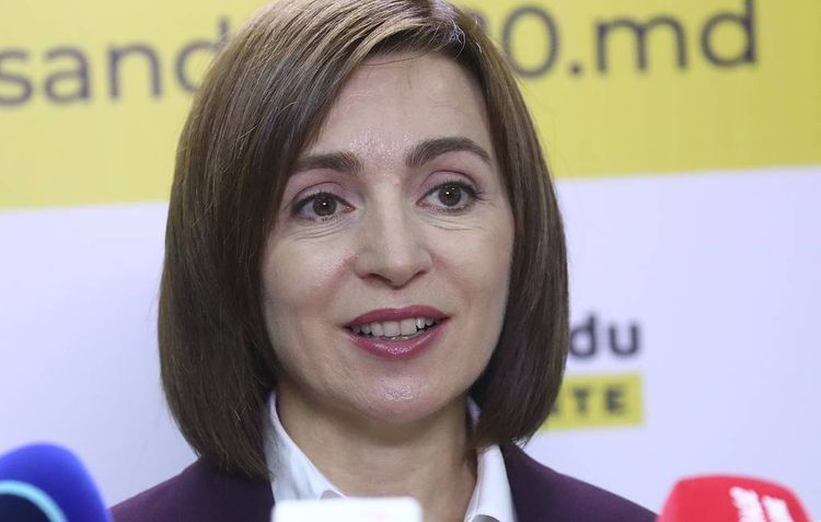 Maya Sandunun Moldovada prezident seçkilərinin qalibi olduğu rəsmiləşib