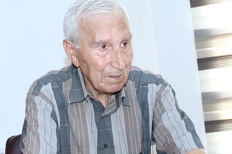 Умер известный азербайджанский диктор Сабир Алескеров