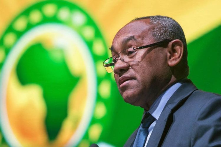 Вице-президент ФИФА отстранен от футбола 