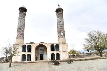 President Ilham Aliyev and First Lady Mehriban Aliyeva visited the liberated city of Agdam - UPDATED