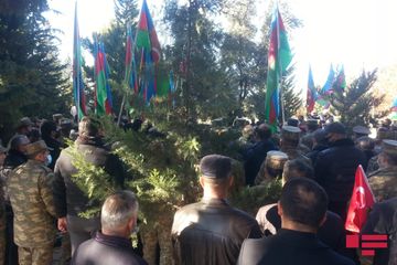 Şəhid polkovnik Babək Səmidli dəfn olunub - YENİLƏNİB - FOTO