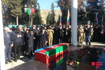 Şəhid polkovnik Babək Səmidli dəfn olunub - YENİLƏNİB - FOTO