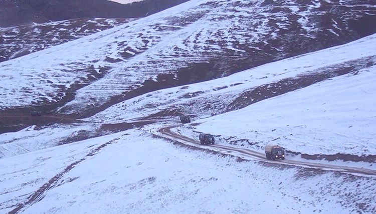 Azerbaijani MoD releases another video of the entry of our units to the Kalbajar region - VIDEO