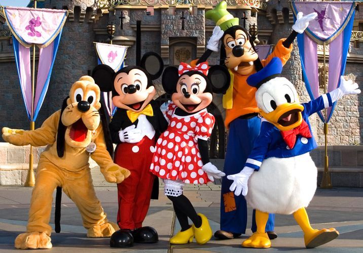 Disney сократит 32 тысячи сотрудников 