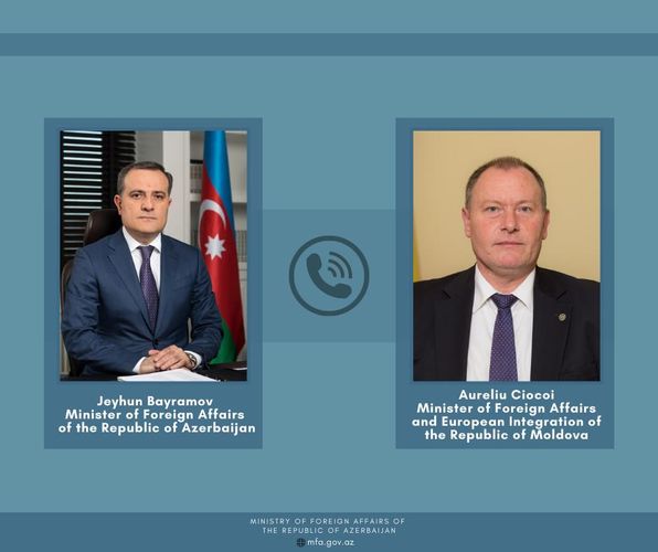 Azərbaycan və Moldova XİN başçıları arasında telefon danışığı olub