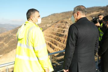 Azərbaycanda yeni qızıl yatağı istismara verilib - FOTO