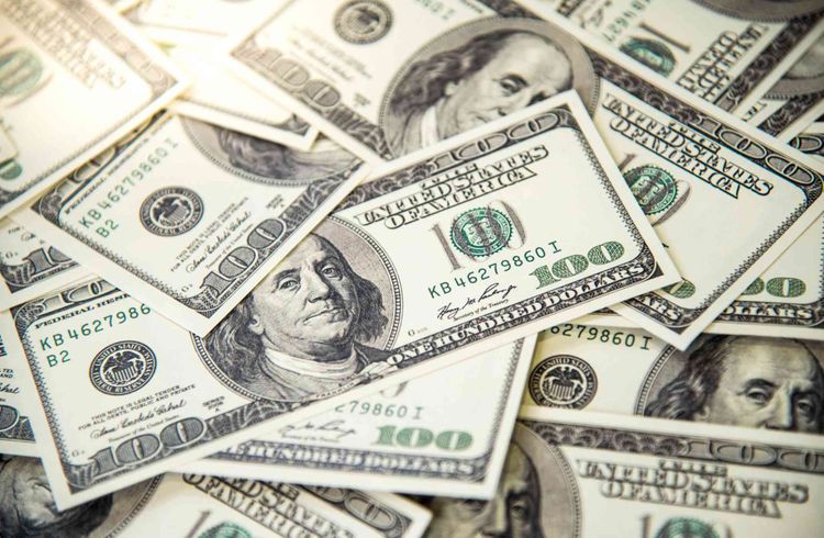 Azərbaycandakı banklar bugünkü valyuta hərracında 63 mln. dollar cəlb edib