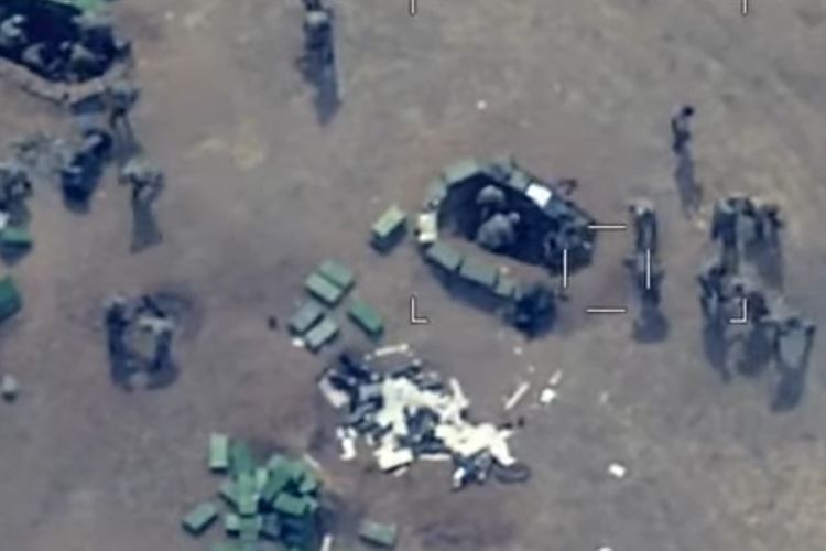 Враг несет тяжелые потери в живой силе и боевой технике  - ВИДЕО