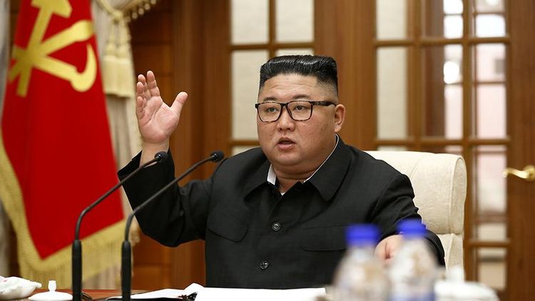 Ким Чен Ын пожелал скорейшего выздоровления заразившемуся коронавирусом Трампу 