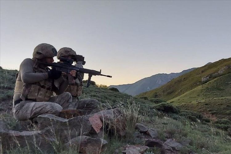 Türkiyədə üç terrorçu zərərsizləşdirilib