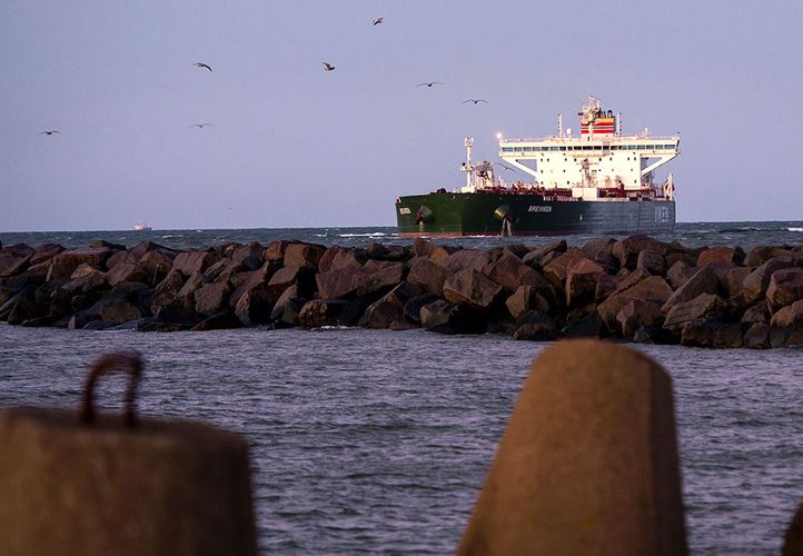 Azərbaycanın Belarusa göndərdiyi növbəti neft partiyası Odessa limanına çatdırılıb