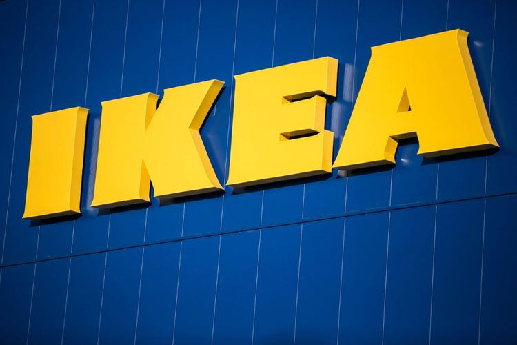 IKEA-nın pərakəndə satışları azalıb