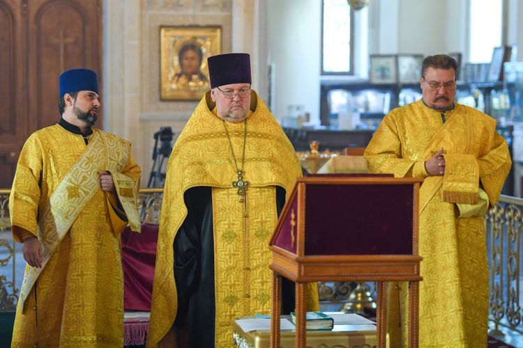 Divine service held at orthodox church in Baku for establishment of peace in Azerbaijan’s Nagorno Garabagh region 