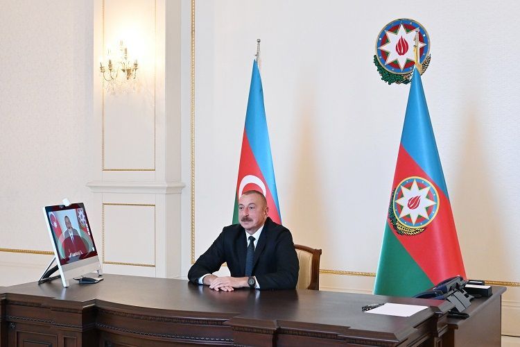 Президент Ильхам Алиев: В Азербайджане живут тысячи армян, а вот из Армении изгнаны все азербайджанцы