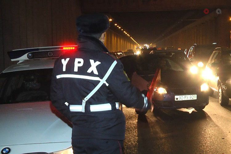 В Баку автомобиль сбил 77-летнюю женщину