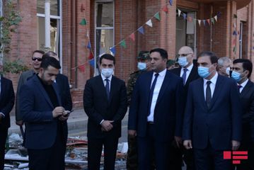 Xarici diplomatlar erməni işğalçılarının Gəncədə törətdiyi cinayətləri öz gözləri ilə görüblər - YENİLƏNİB - FOTOLAR