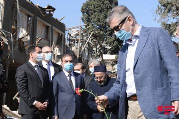 Xarici diplomatlar erməni işğalçılarının Gəncədə törətdiyi cinayətləri öz gözləri ilə görüblər - YENİLƏNİB - FOTOLAR