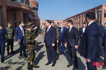 Kəmaləddin Heydərov Gəncədə ermənilərin raket zərbələri endirdiyi ərazilərə baxış keçirib