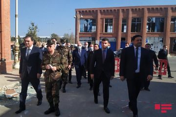 Kəmaləddin Heydərov Gəncədə ermənilərin raket zərbələri endirdiyi ərazilərə baxış keçirib