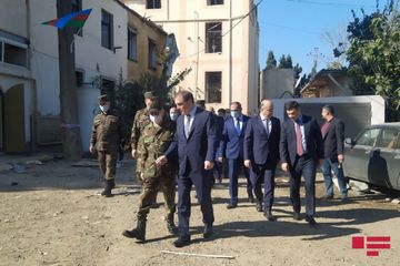 Kəmaləddin Heydərov Gəncədə ermənilərin raket zərbələri endirdiyi ərazilərə baxış keçirib