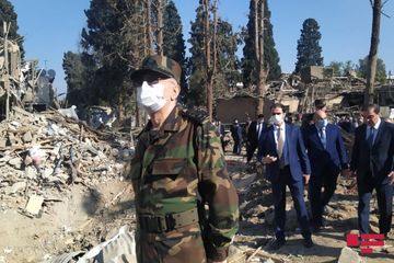 Kəmaləddin Heydərov Gəncədə ermənilərin raket zərbələri endirdiyi ərazilərə baxış keçirib