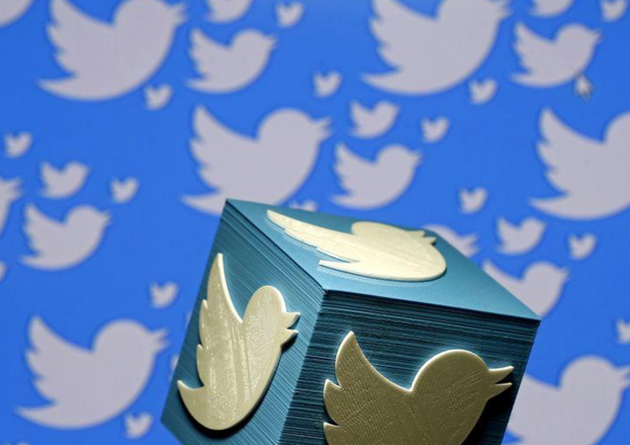 Twitter down for many users due to issues with internal systems