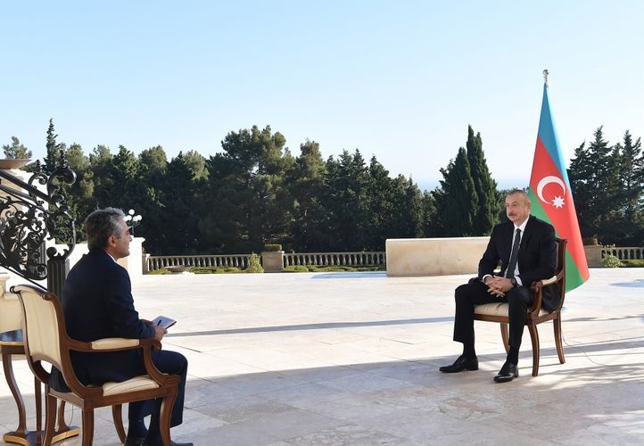 Президент: Уже который день в Гадруте развевается флаг Азербайджана, большинство высот, холмов вокруг Гадрута под нашим контролем