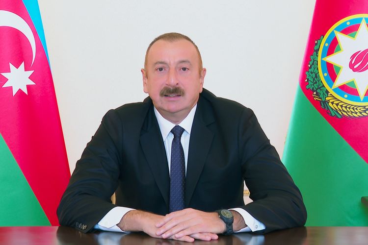 Prezident İlham Əliyev: “Kasıb, yoxsul Ermənistanda bu qədər silah hardandır, onu kim silahlandırır?”