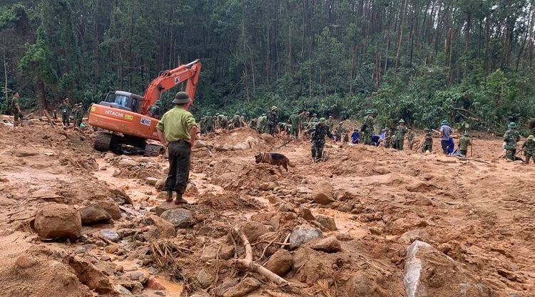 Landslide hits Vietnam army barracks, 22 soldiers missing