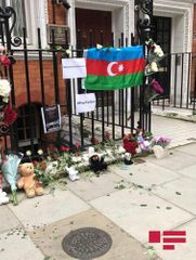 People, who were killed in Ganja, commemorated in front of Azerbaijani Embassy in Great Britain