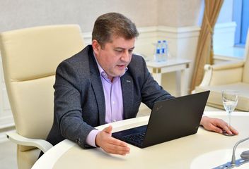 Marina Kalyurand: "Paşinyanın iki ölkə prezidentləri arasında görüş keçirilməsinə etirazı məntiqsizdir"