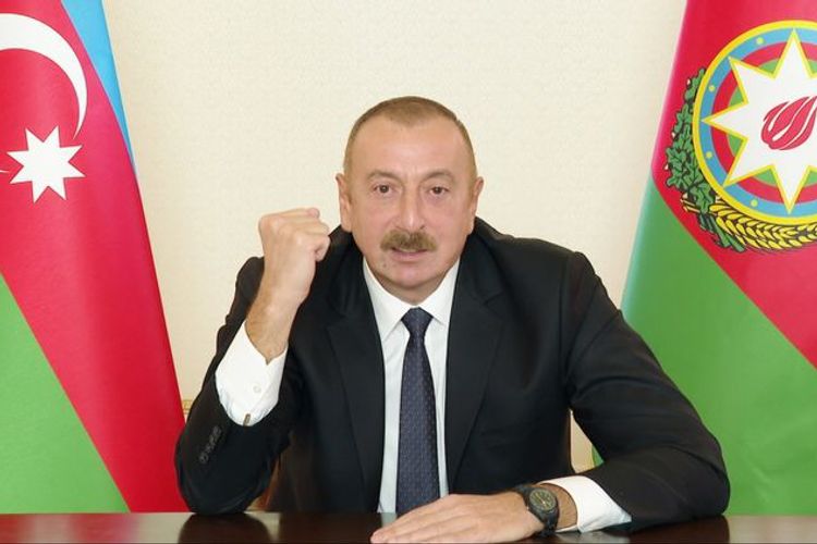 Azərbaycan Prezidenti: “Atəşkəsi istəyən niyə Ermənistana silah göndərir?”