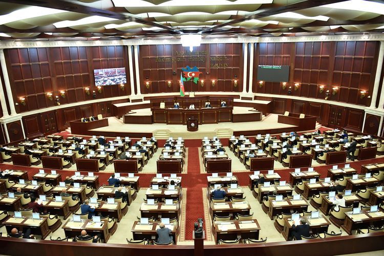 Meeting of Azerbaijani Parliament starts
