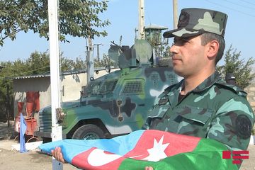 Ermənistanın işğalından azad edilmiş daha dörd sərhəd zastavası üzərində Azərbaycanın dövlət bayrağı ucaldılıb - VİDEO
