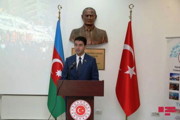 Türkiyənin Gəncədəki Baş konsulluğunda İzmir zəlzələsinin qurbanları anılıb