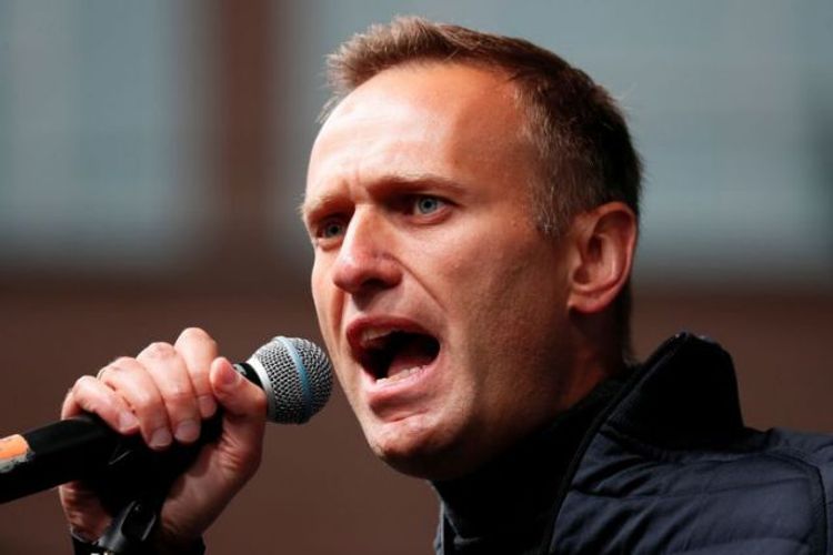 Russian prosecutors ask Germany for details of poison tests on Navalny