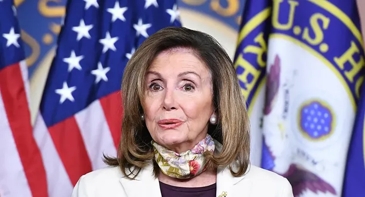 Nancy Pelosi demands apology from hair salon, says it was 