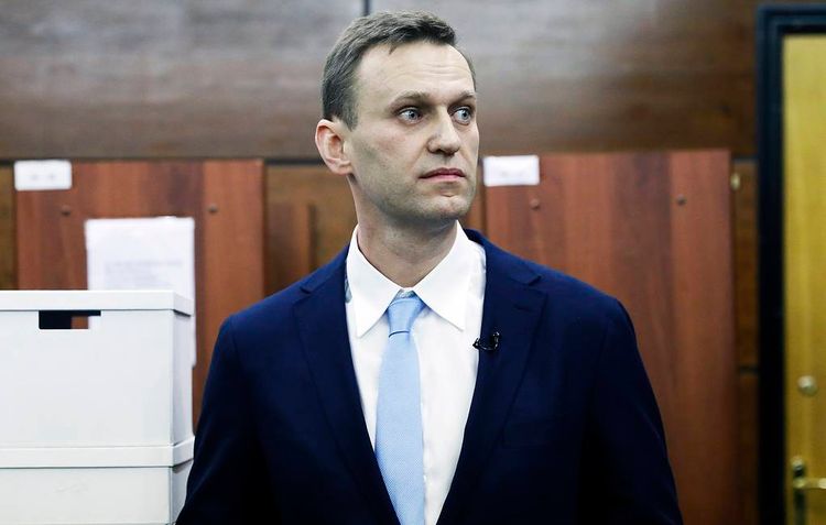 Spiegel: на бутылке Навального нашли следы яда