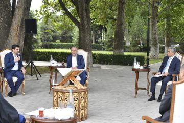 Azərbaycan Prezidentinin köməkçisi din xadimləri ilə Gəncədə görüş keçirib