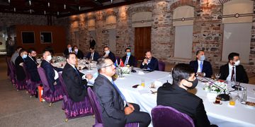 Hikmət Hacıyev Türkiyədə Fəxrəddin Altunla görüşüb