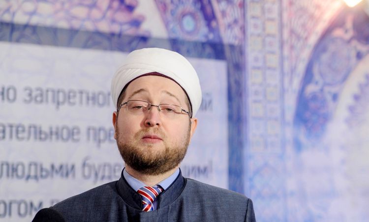 Moskva şəhərinin müftisi koronavirusa yoluxub